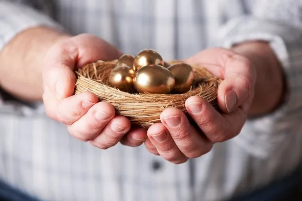 Gold nest egg - protecting retirement savings